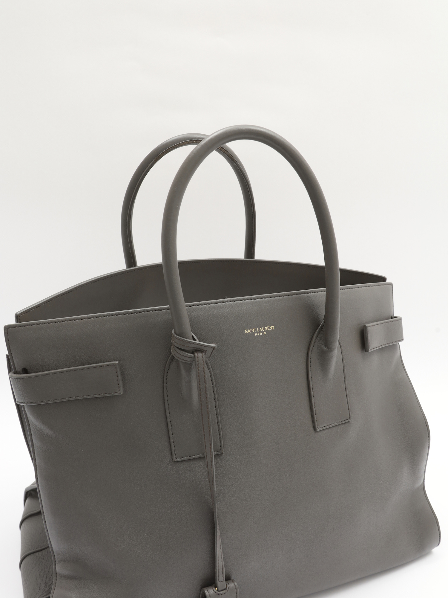 Saint Laurent Sac De Jour 4