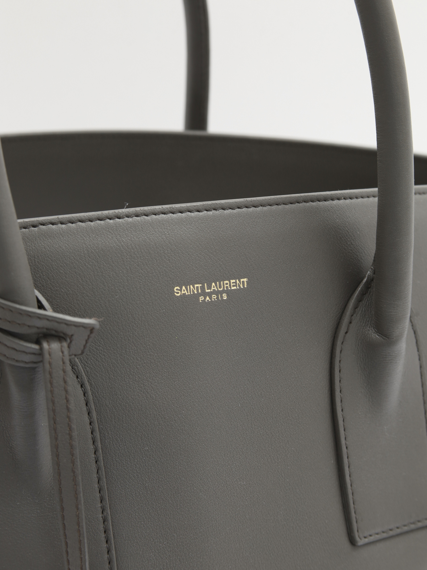 Saint Laurent Sac De Jour 5