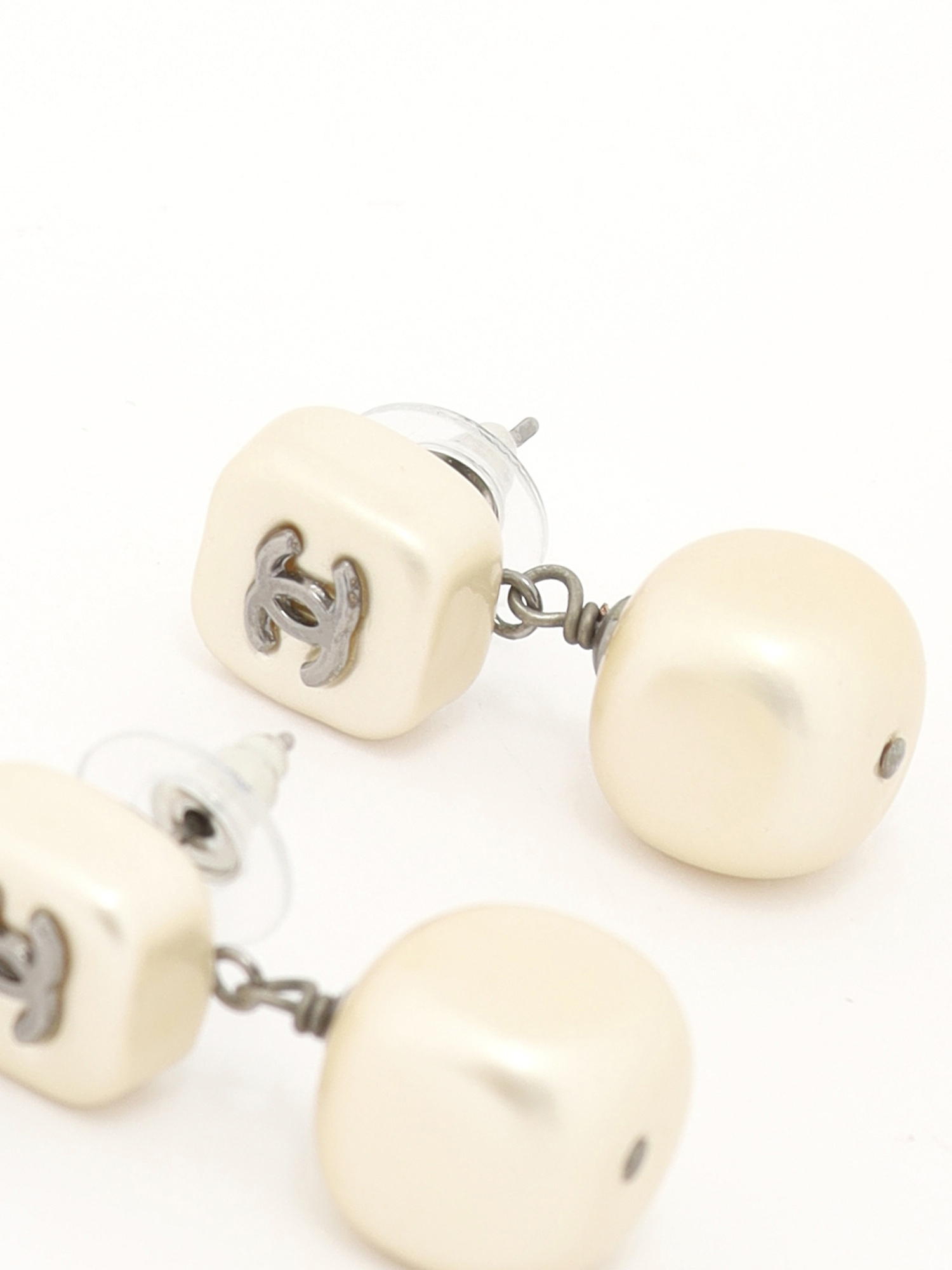 Chanel Earrings 4