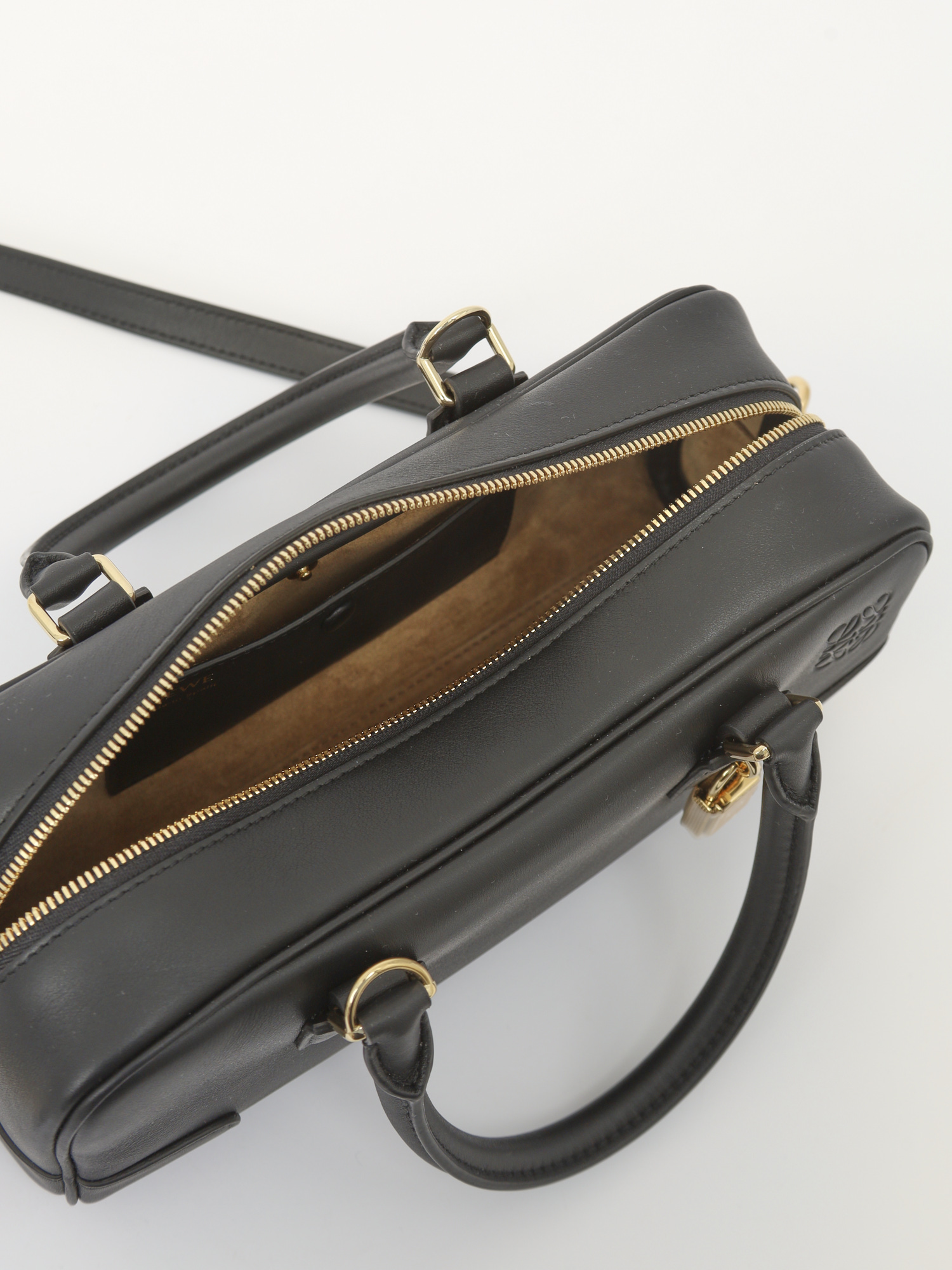 Loewe Amazona  10