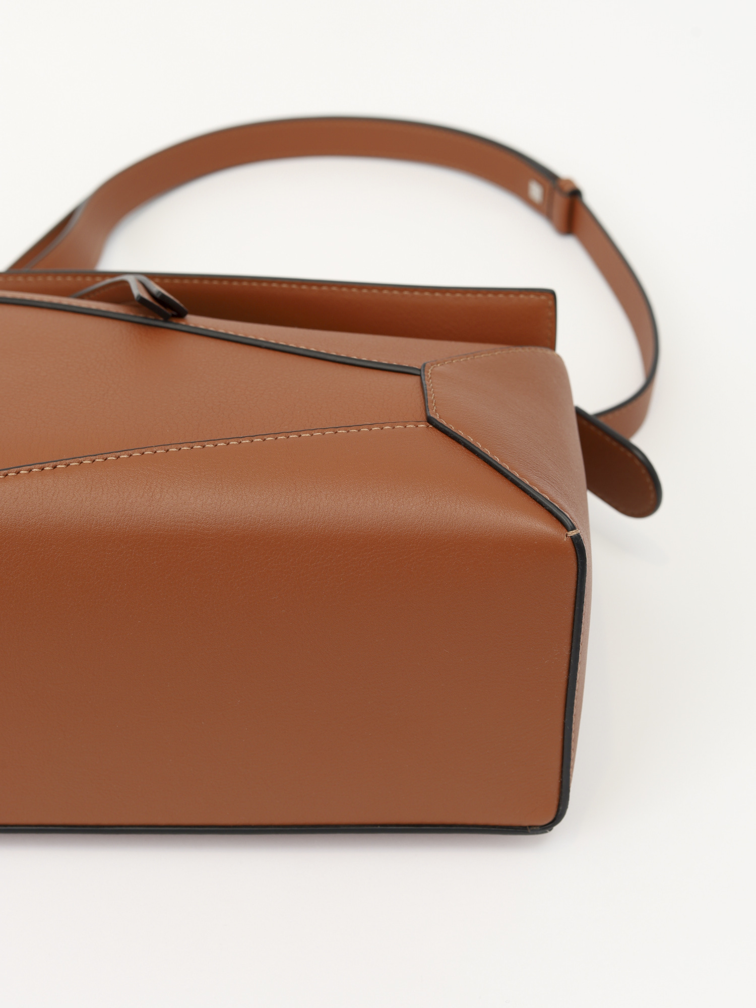 Loewe Puzzle  9