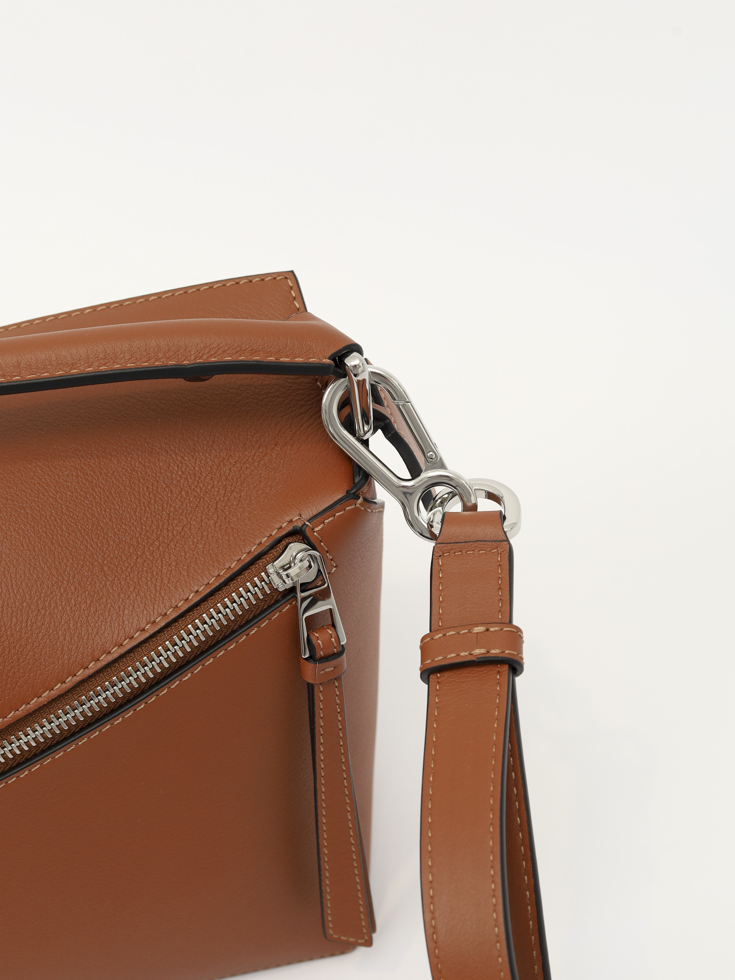 Loewe Puzzle  7