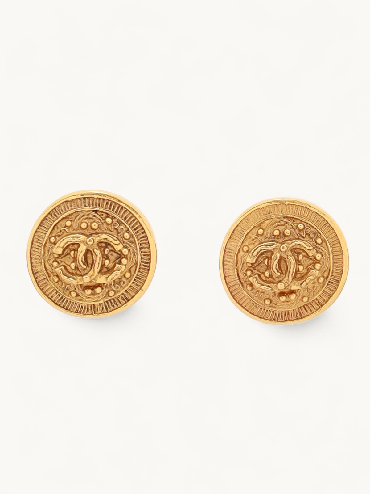 Chanel Clips 