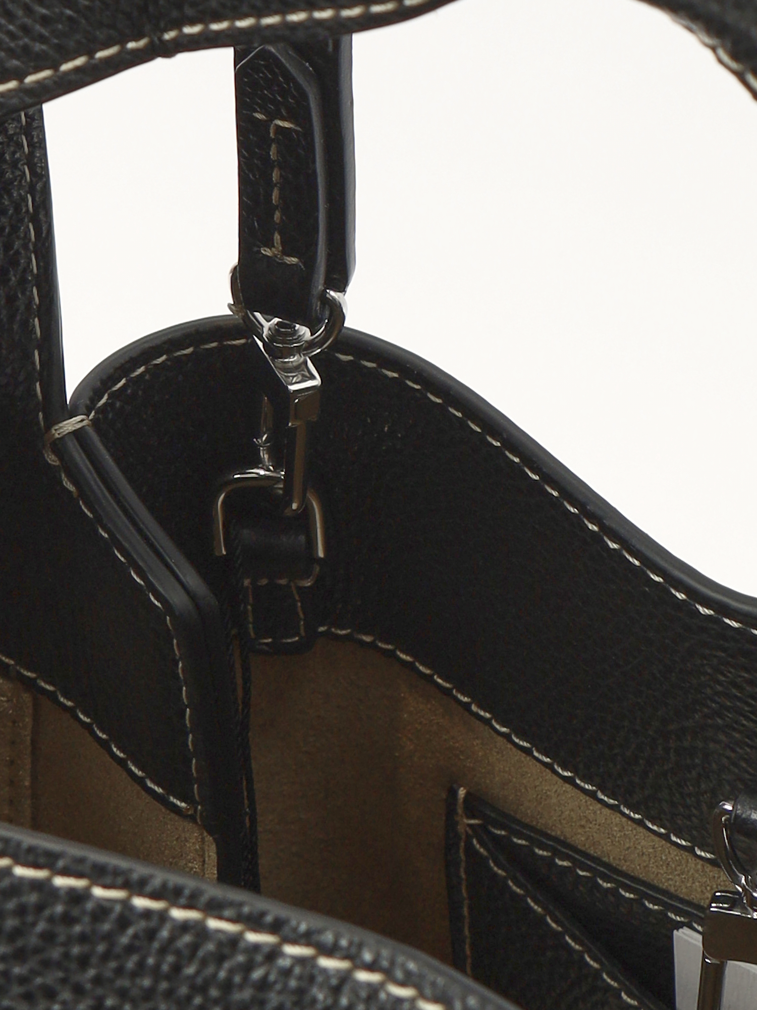 Toteme Bucket 7