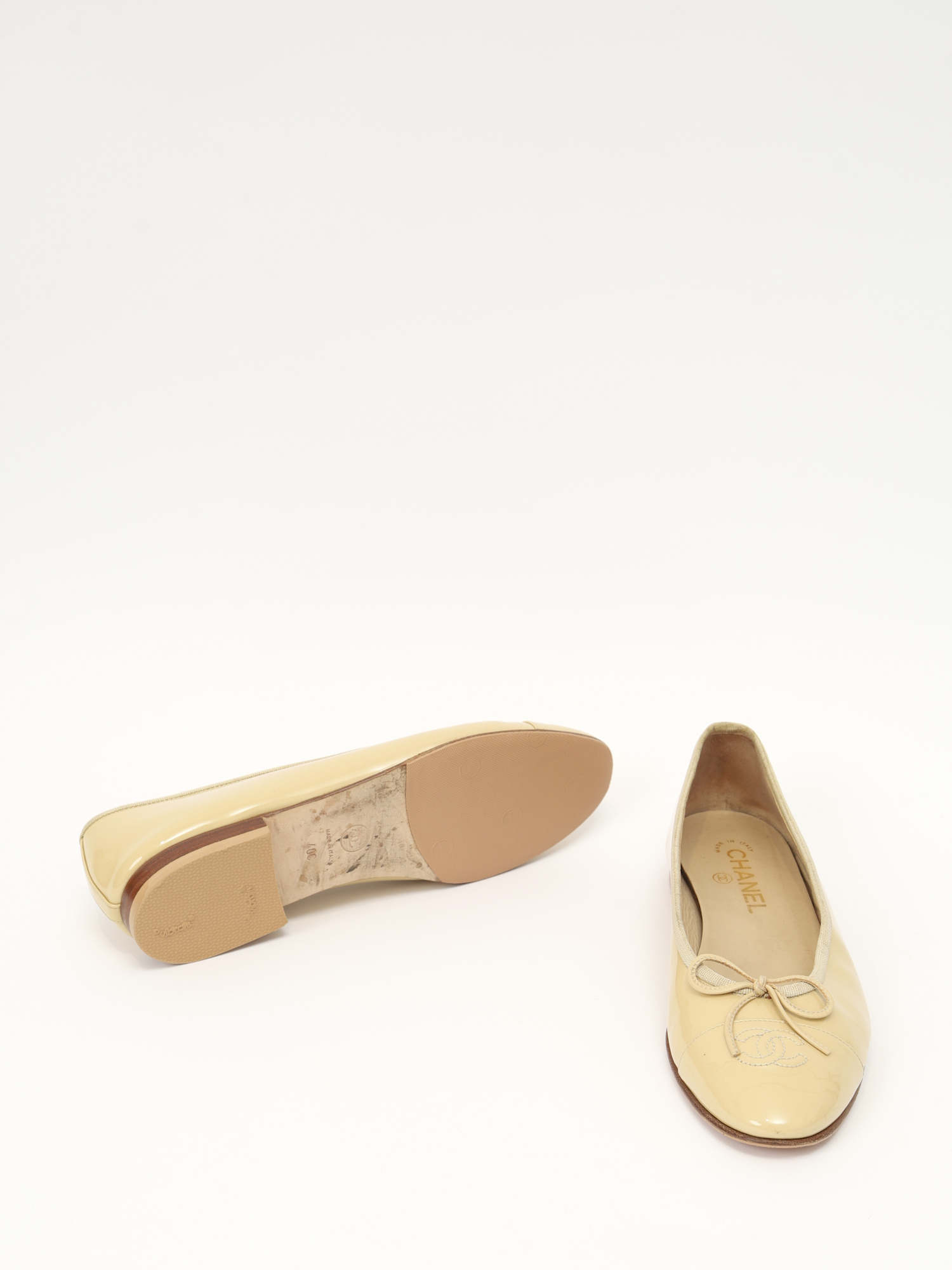 Chanel Shoes 40 10