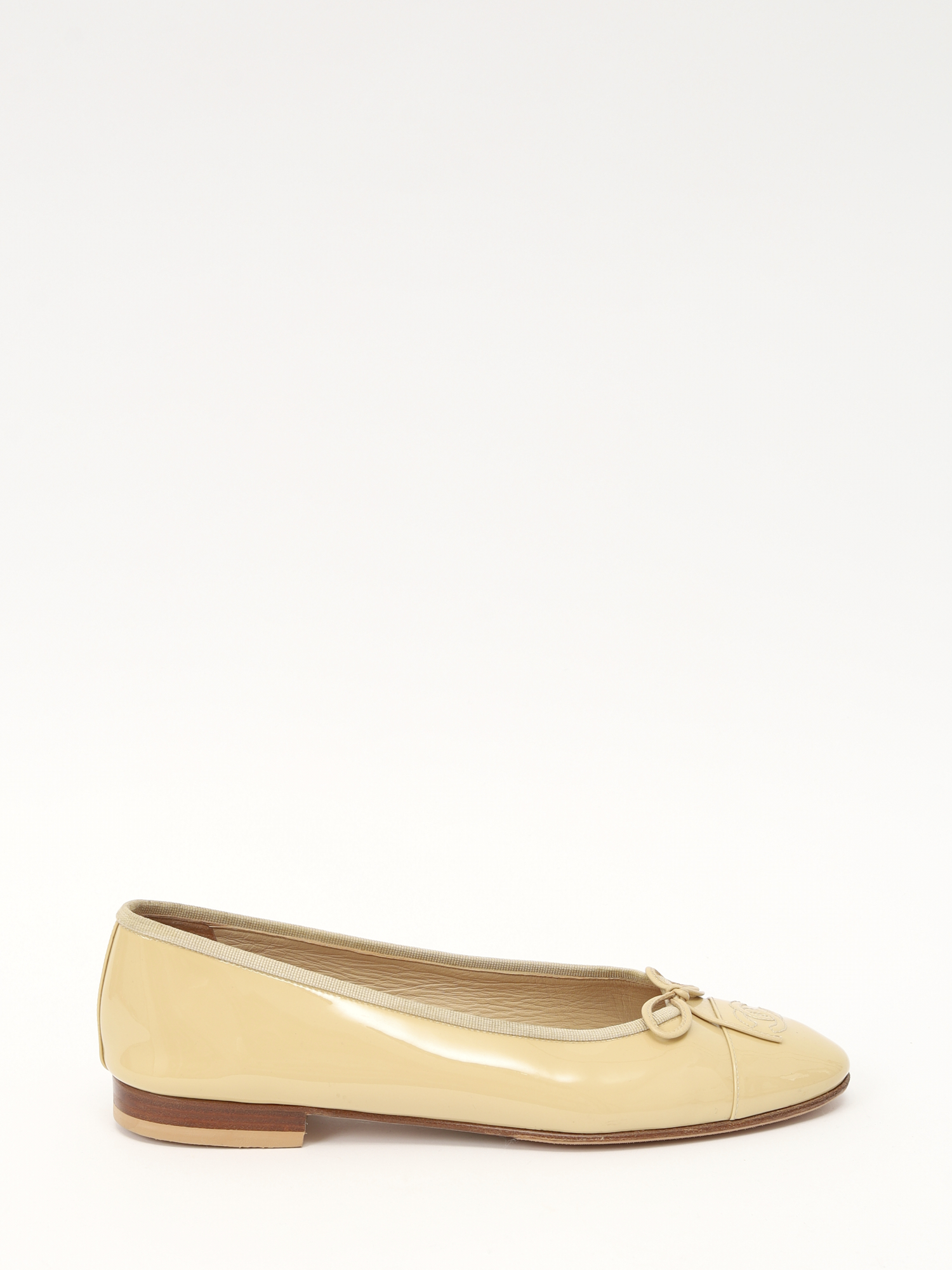 Chanel Shoes 40