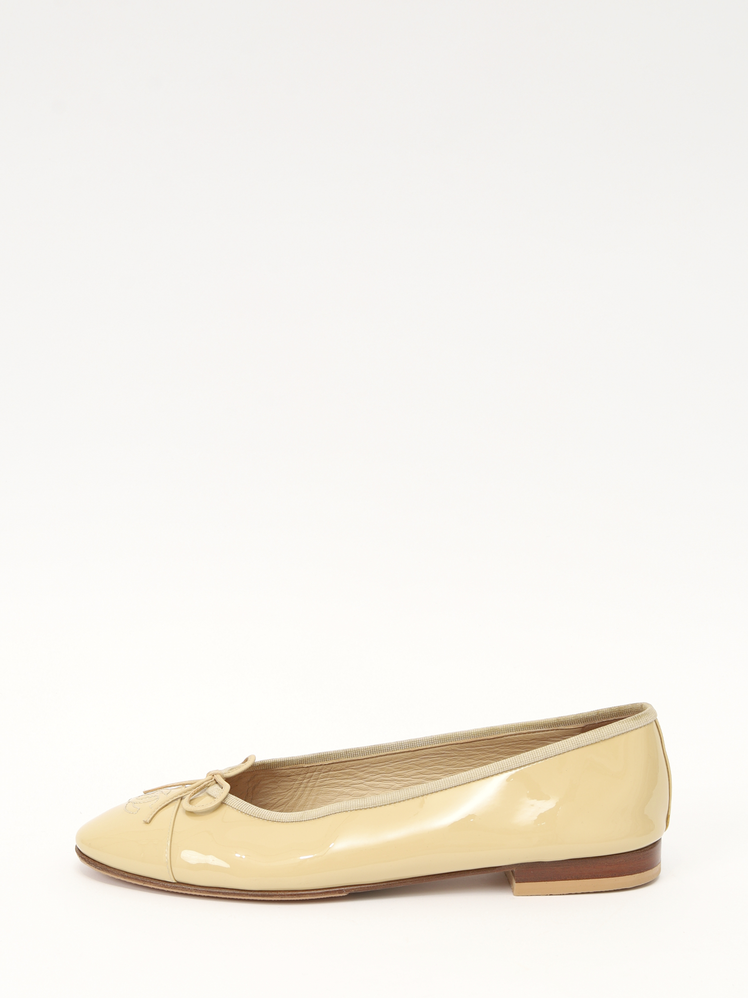 Chanel Shoes 40 1