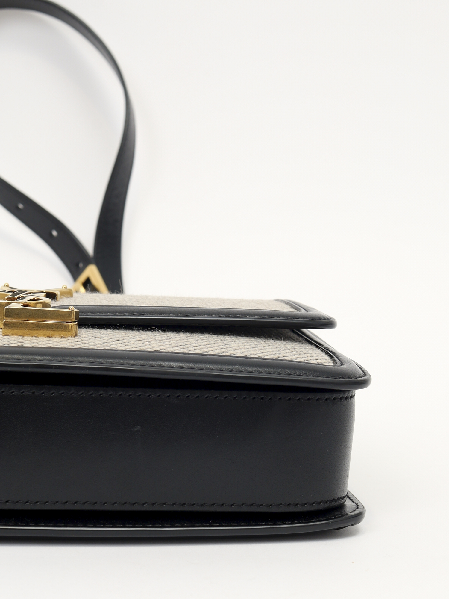 Saint Laurent Solferino 9
