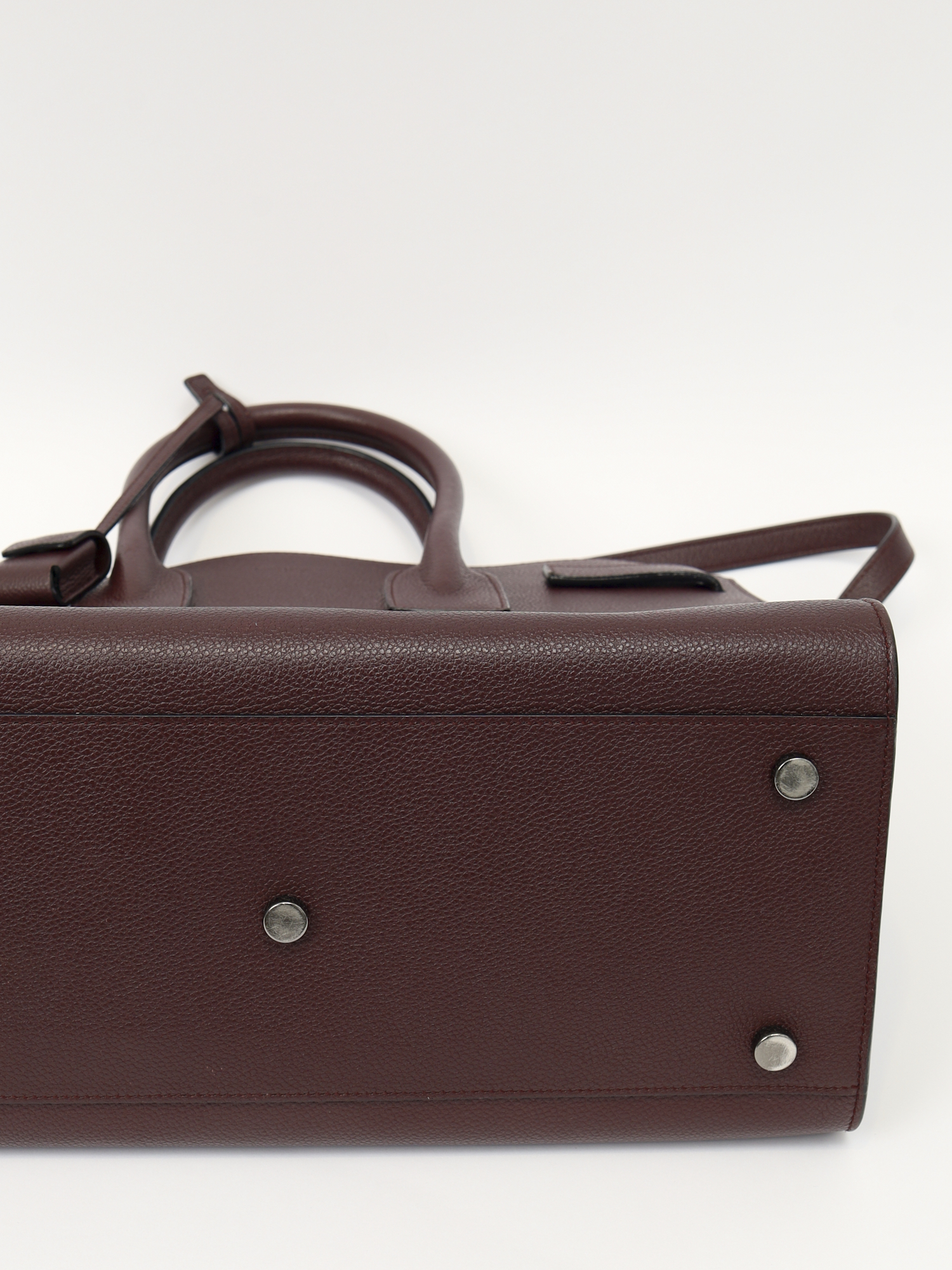 Saint Laurent Sac De Jour 10