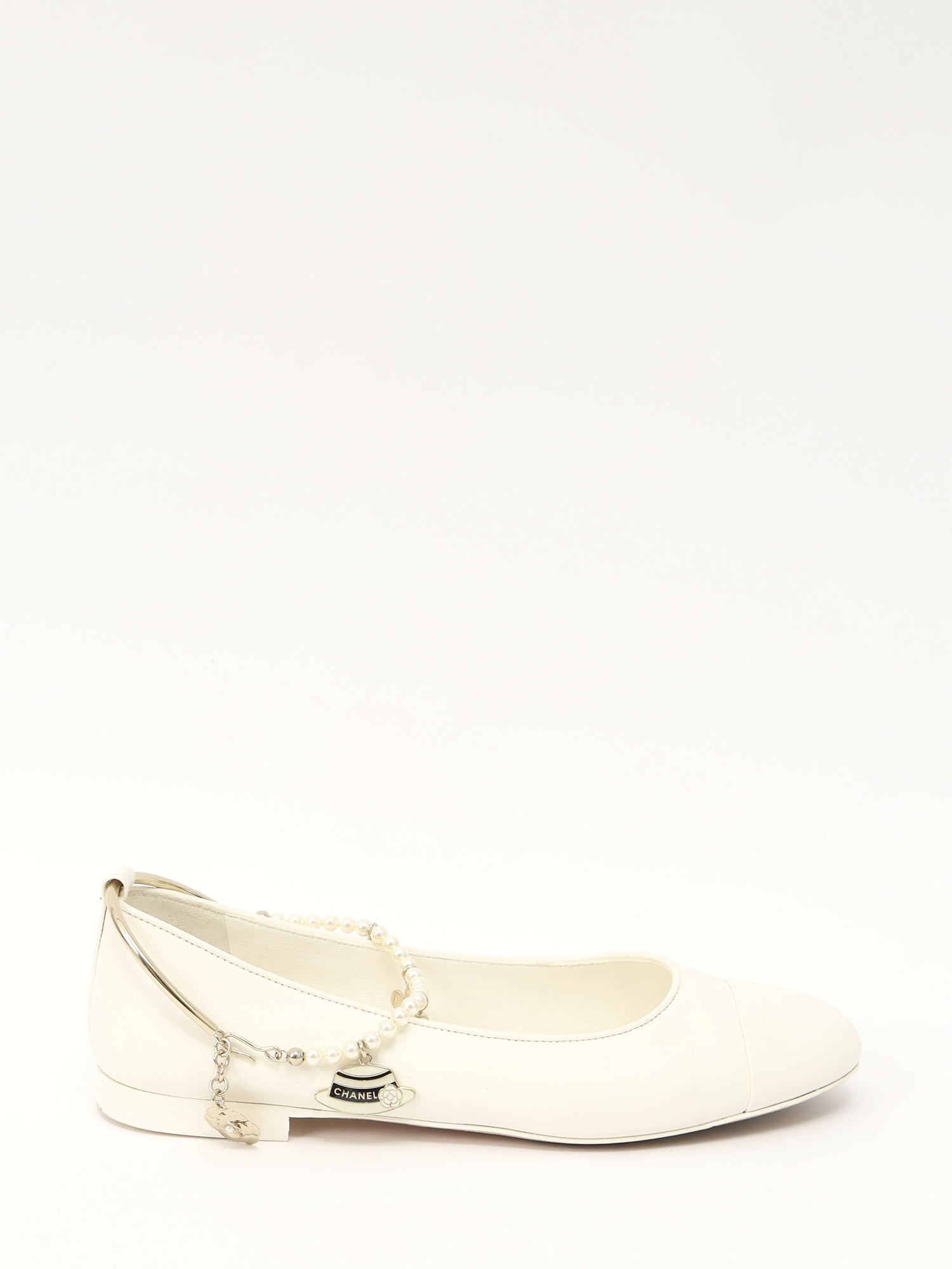 Chanel Shoes 38