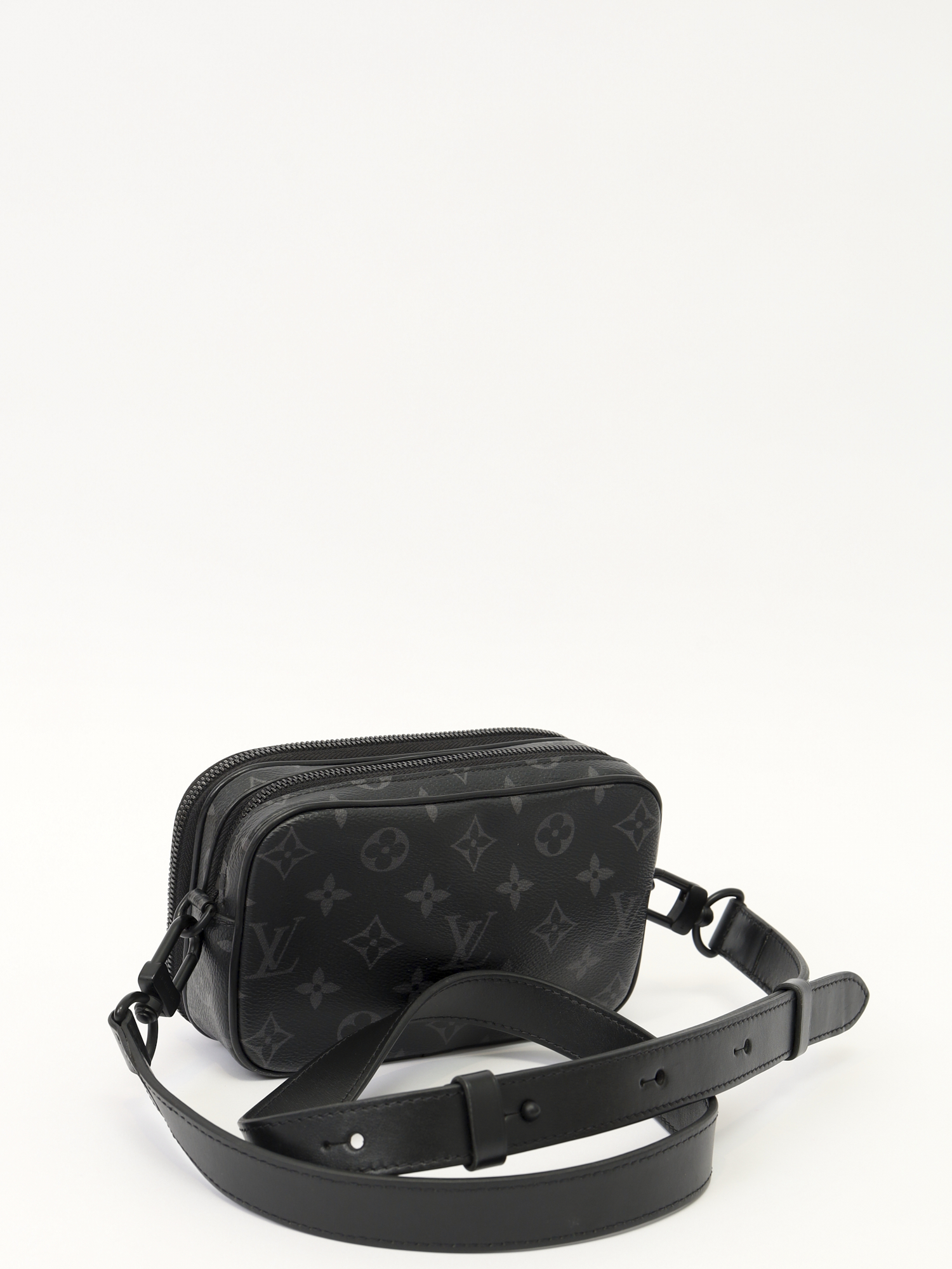 Louis Vuitton Alpha Wearable  3