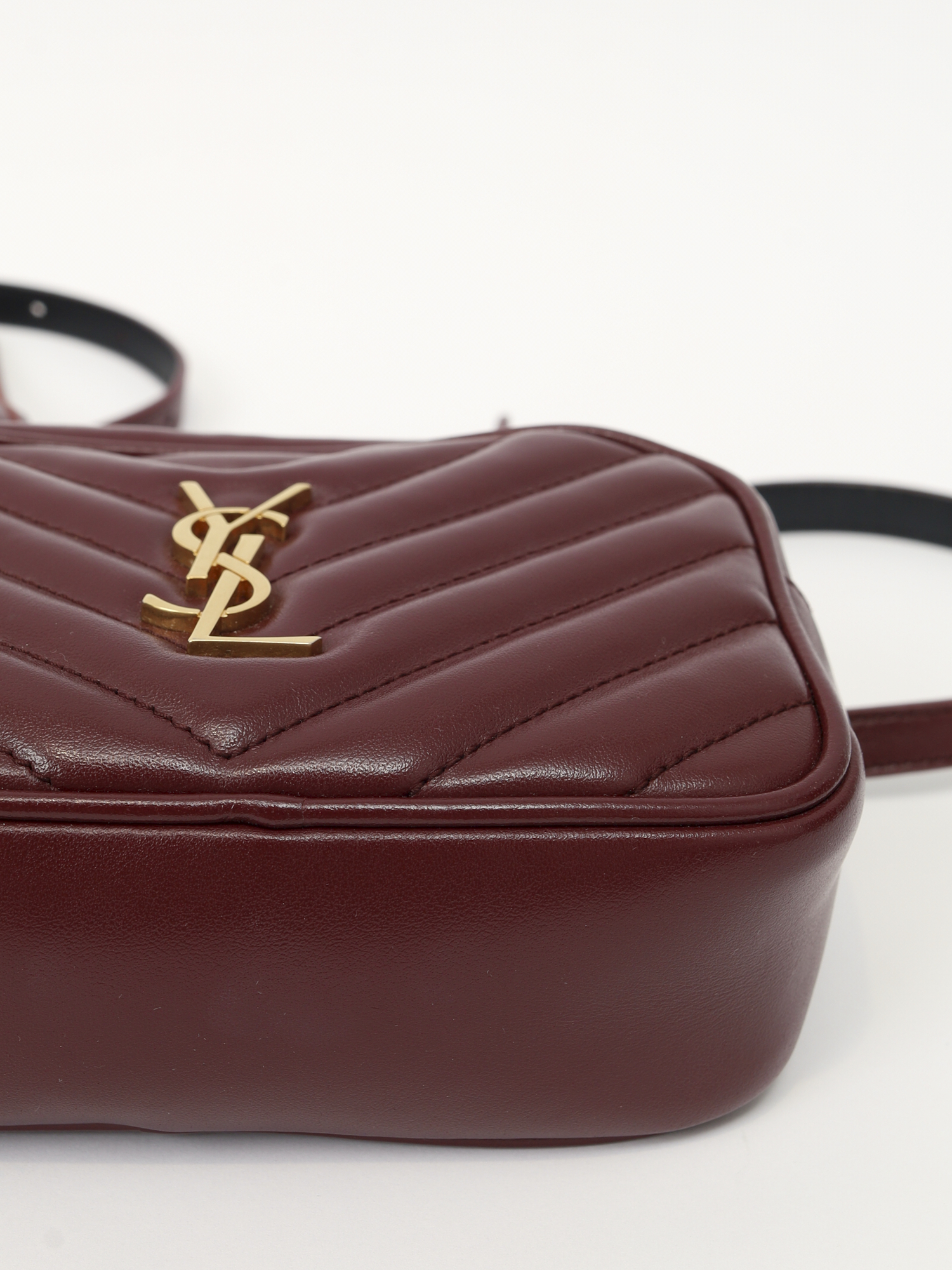 Saint Laurent Lou  9