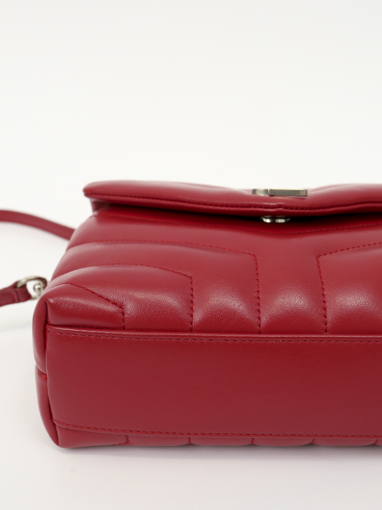 Saint Laurent Loulou 8