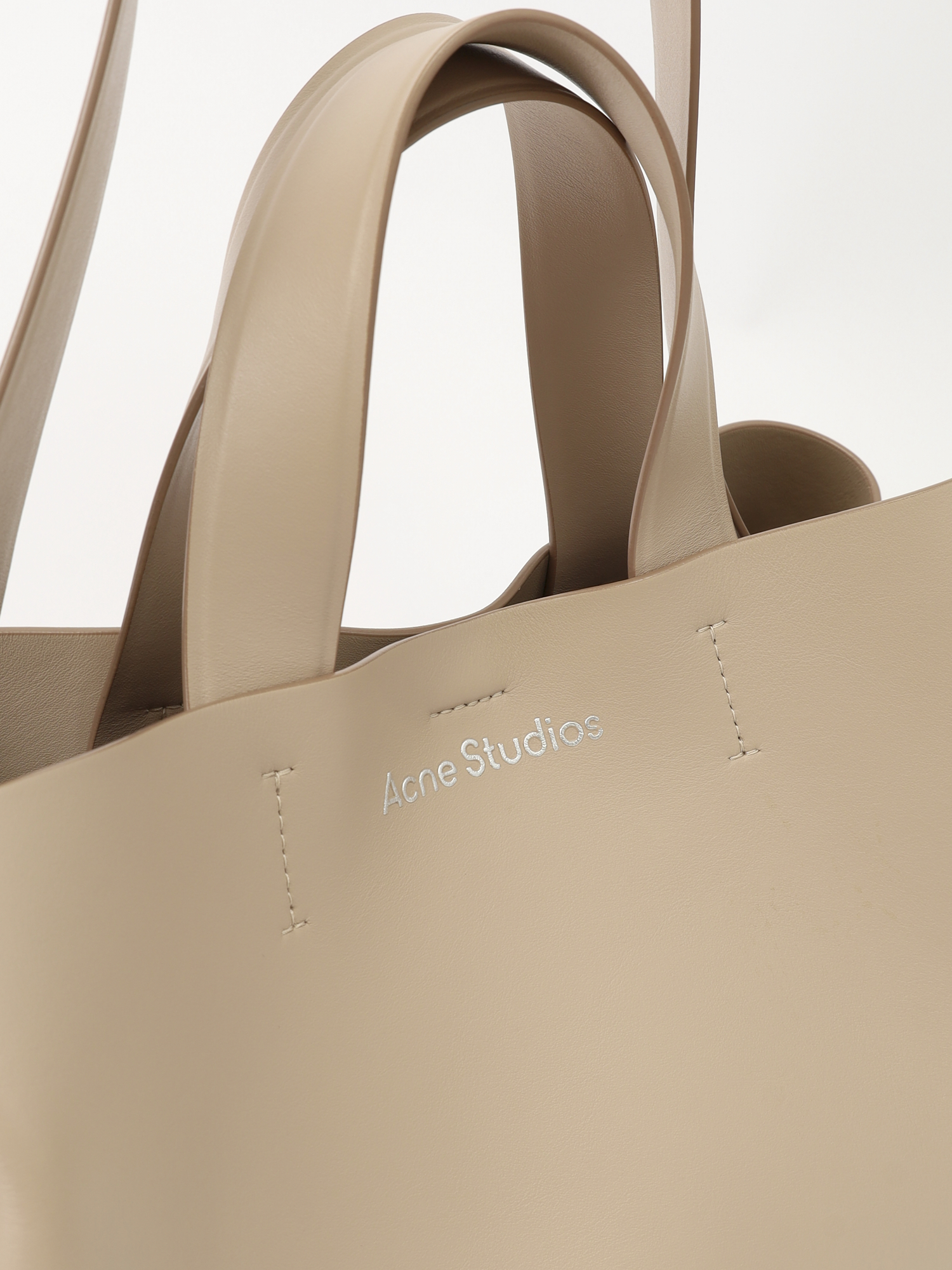 Acne Studios Musubi  5