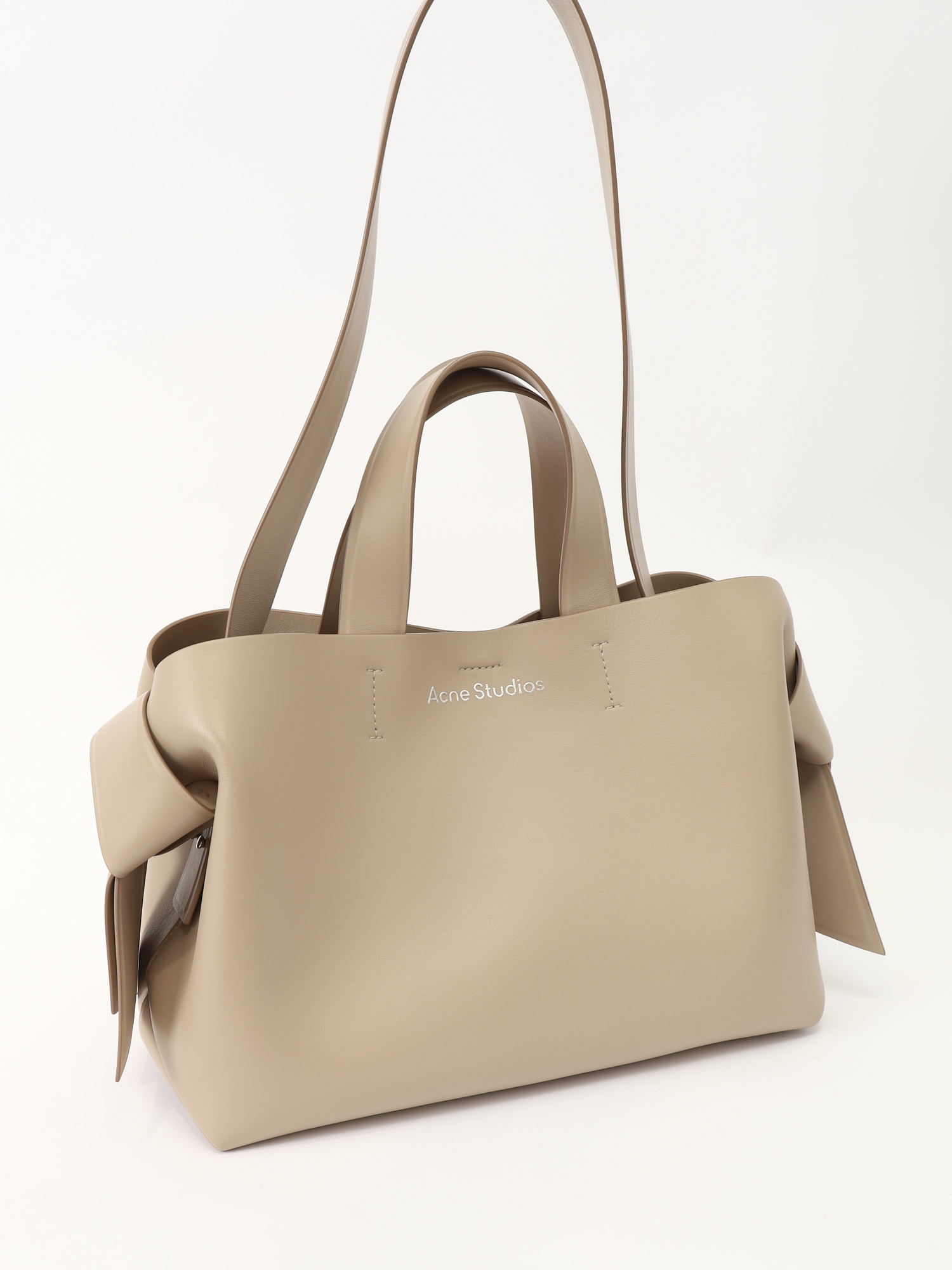 Acne Studios Musubi  4