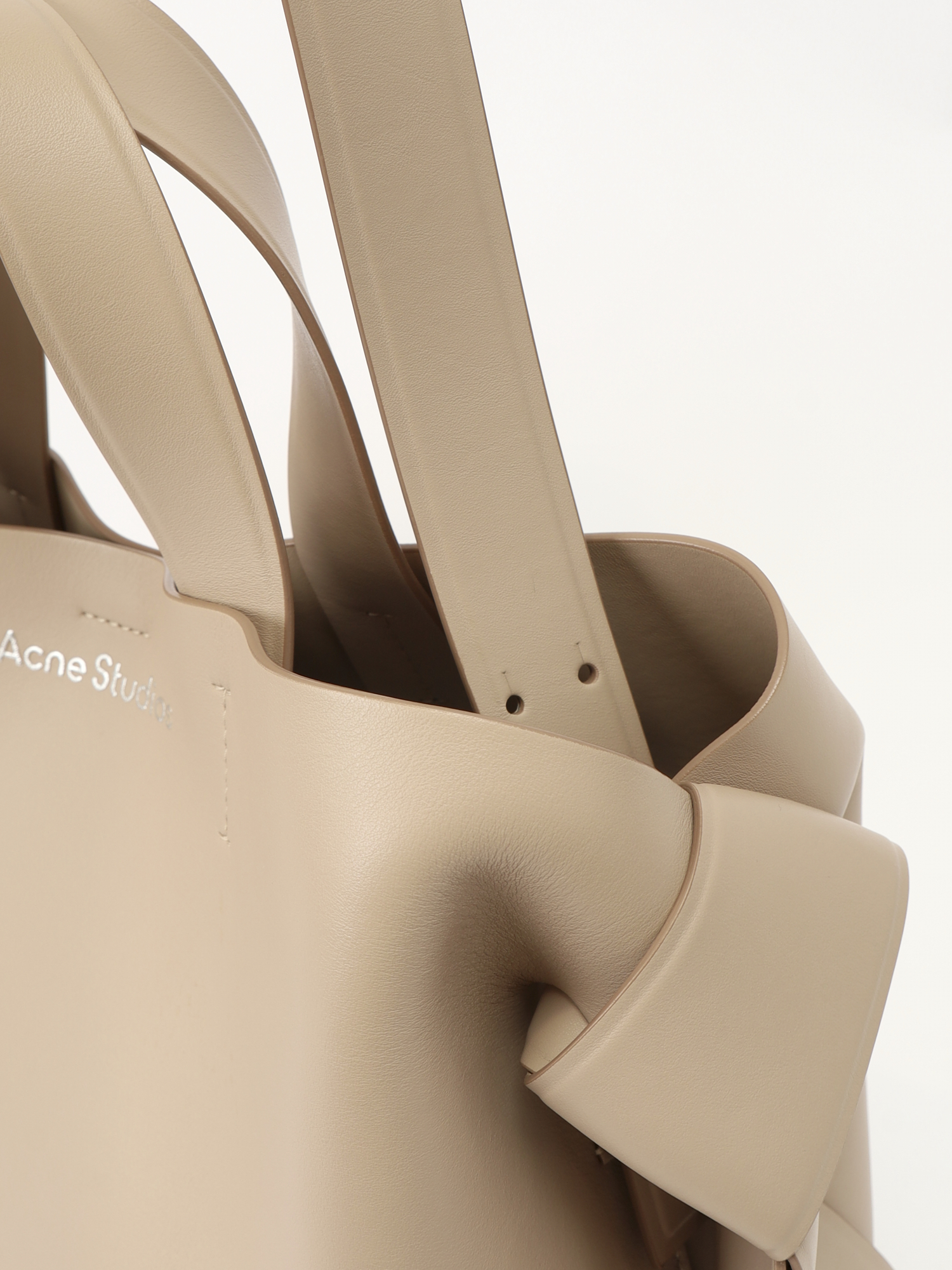 Acne Studios Musubi  7
