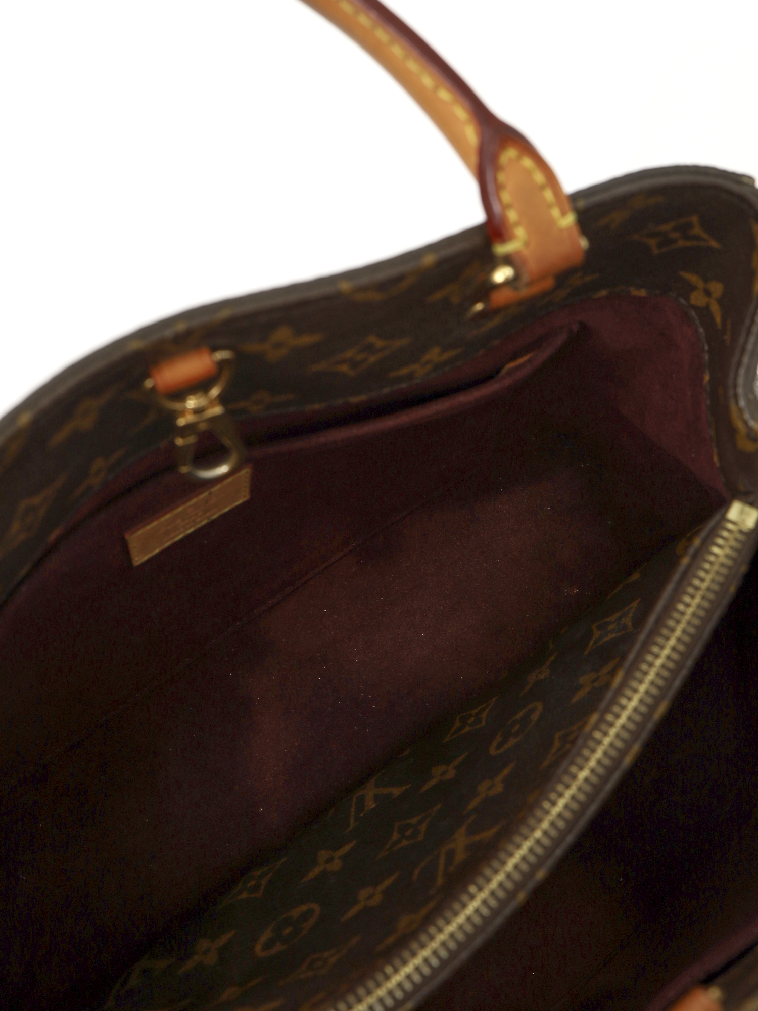 Louis Vuitton Montaigne  10