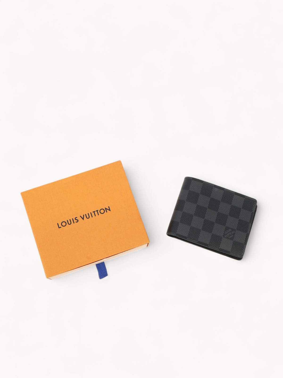 Louis Vuitton Wallet  1