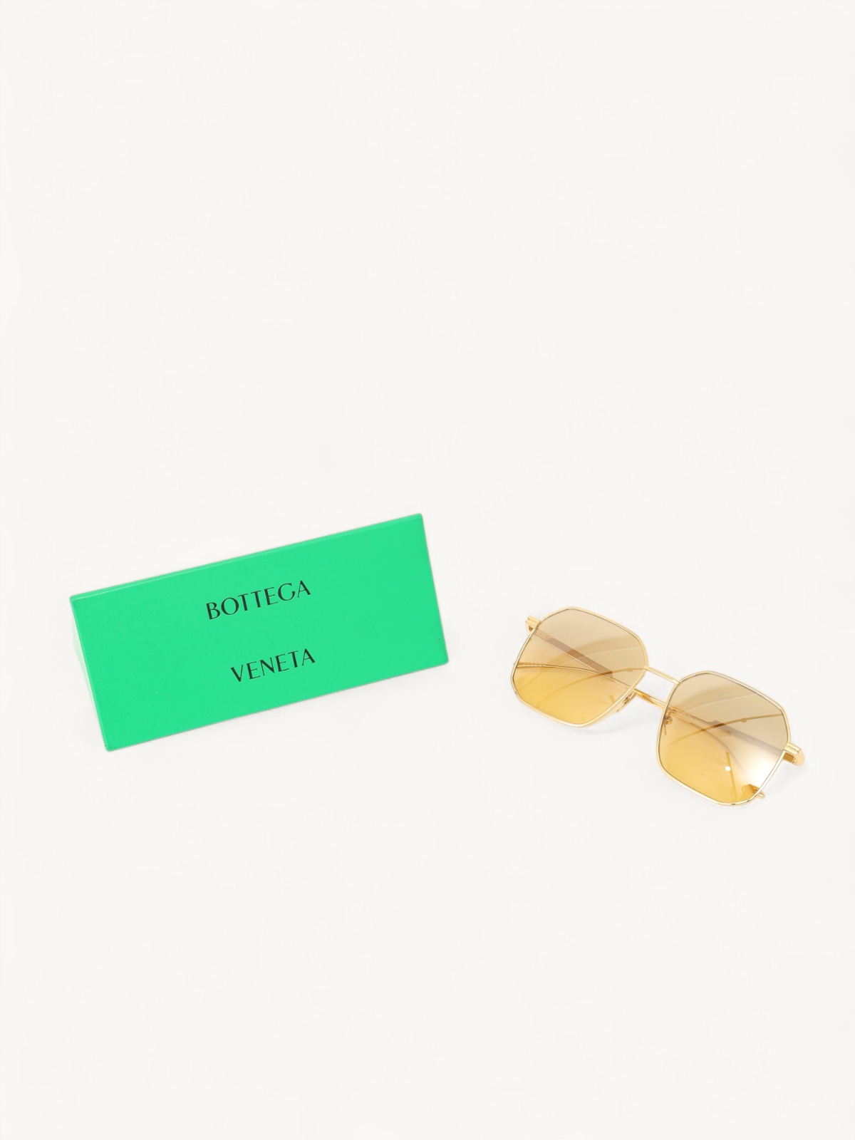 Bottega Veneta Sunglasses  2