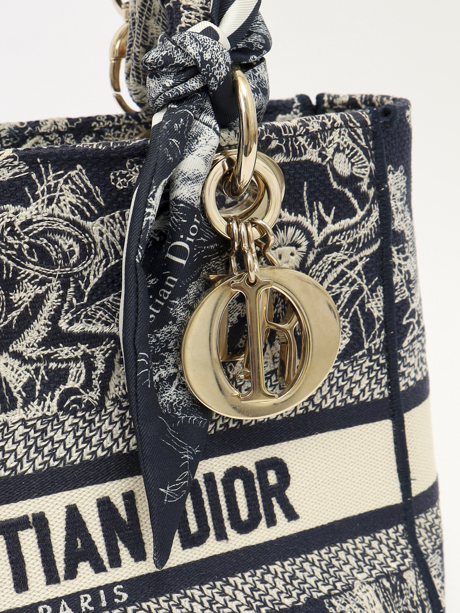 Dior J'Adior  5