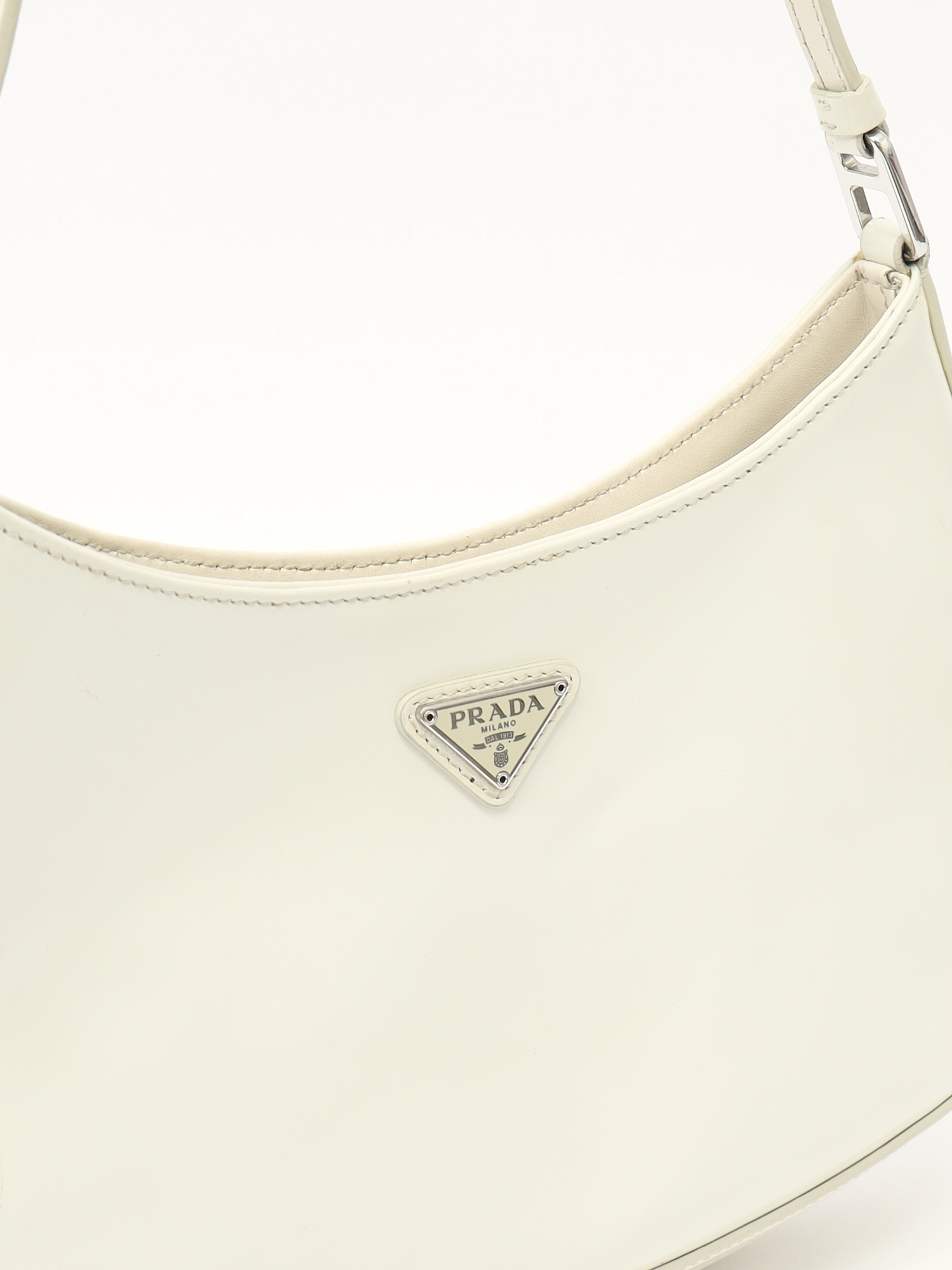 Prada Cleo 4