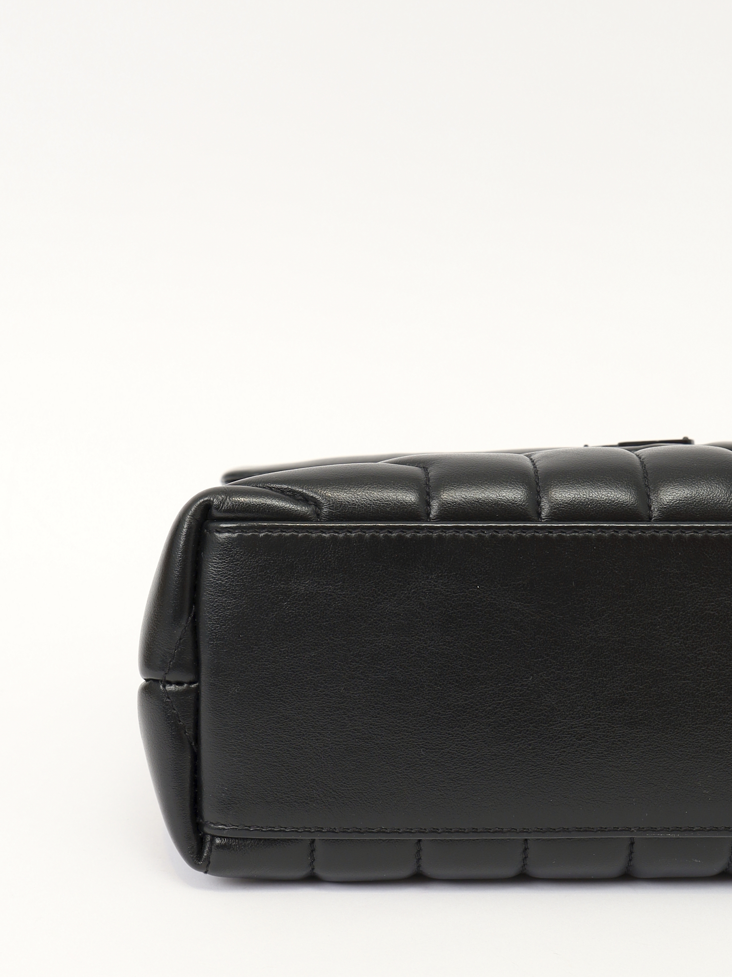 Saint Laurent Loulou  8