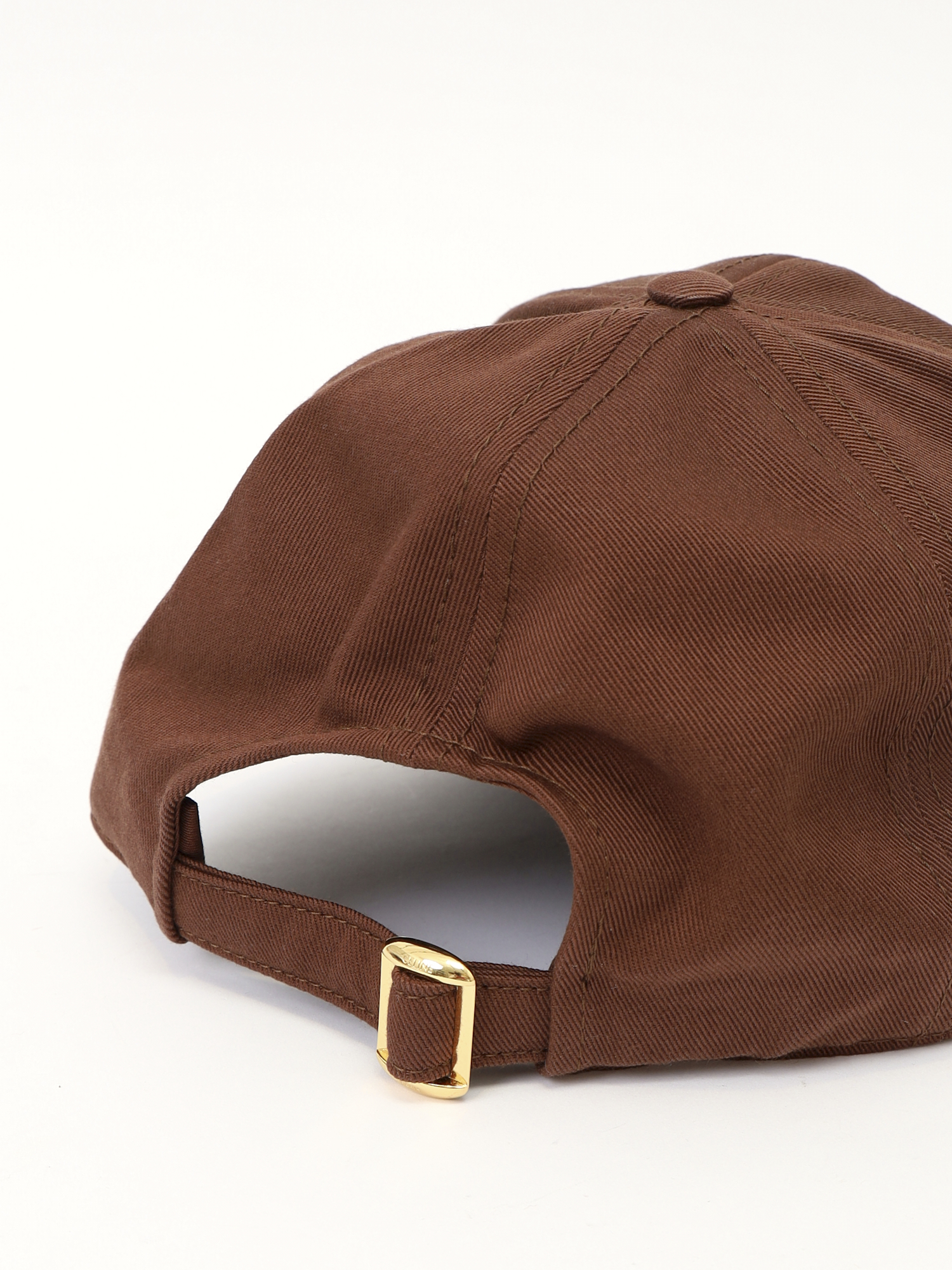 Celine Cap 4