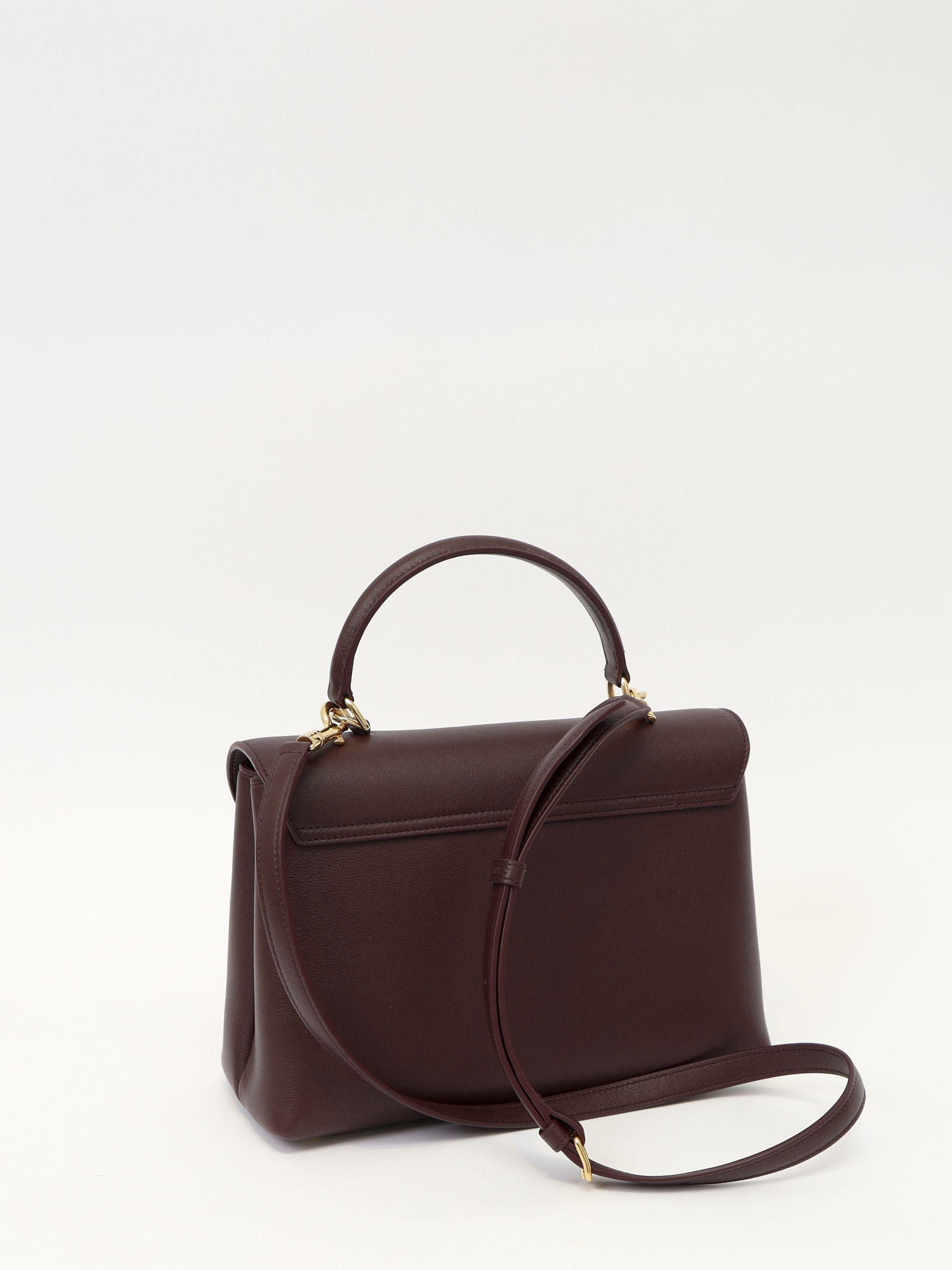 Celine Nino  3