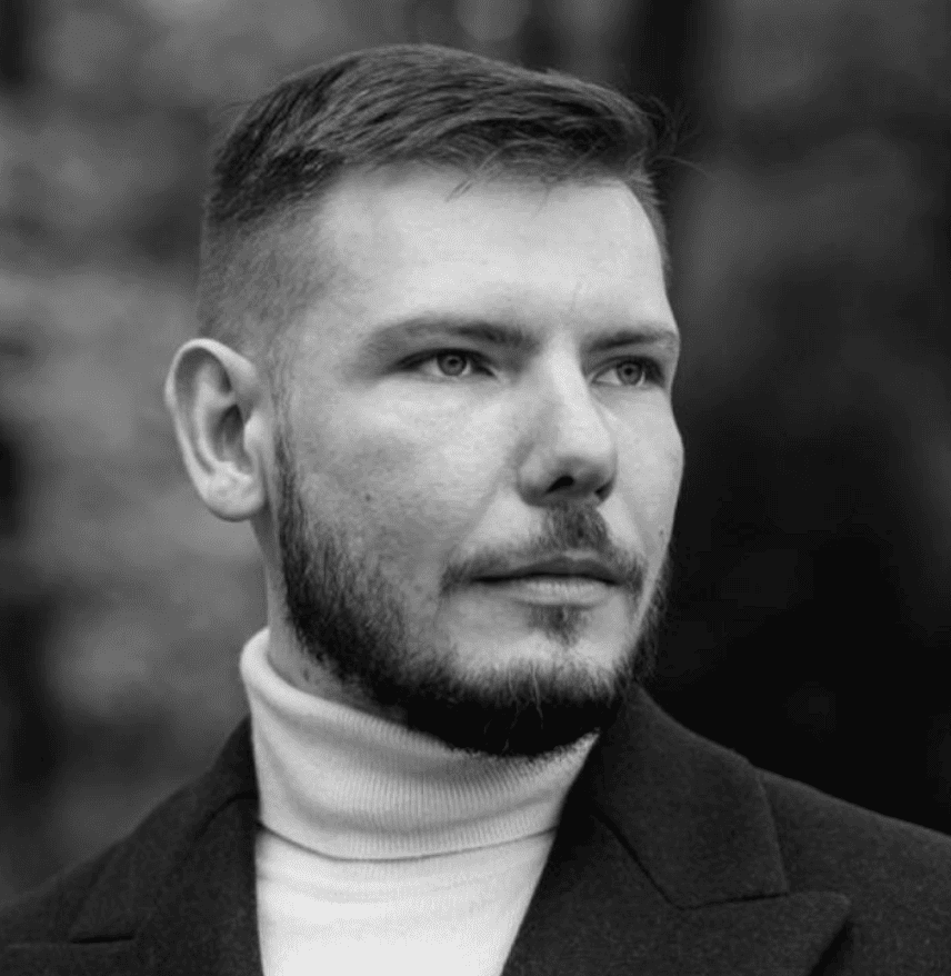 Александр Чернышов