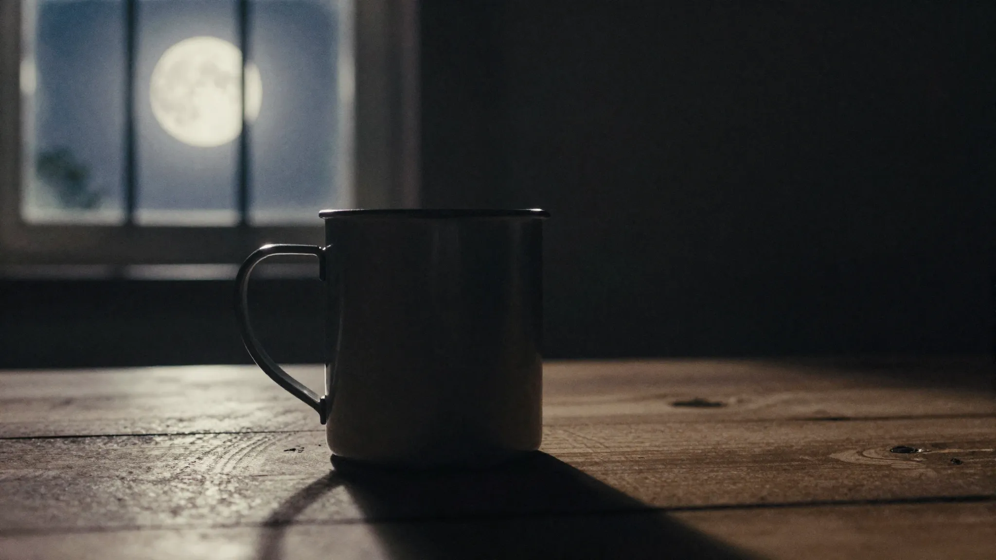 Watercolor style. Silhouette of a simple metal mug on a wood...