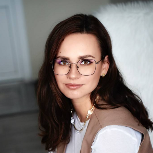 Анна Черняева