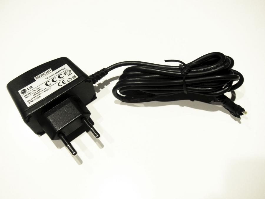 СЗУ для мобильных устройств LG TA-30G #1