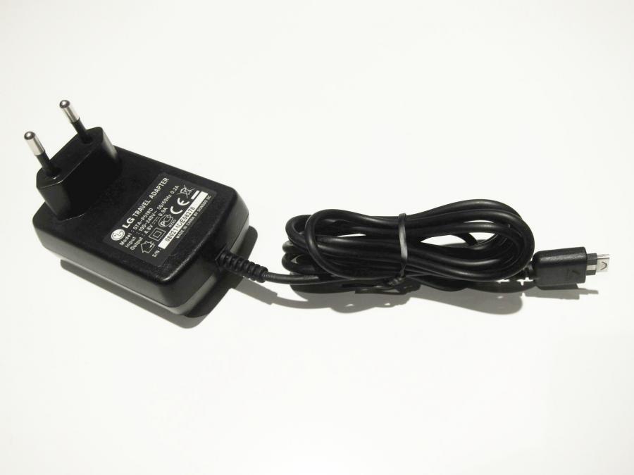 СЗУ для мобильных устройств LG STA-P51RD #1