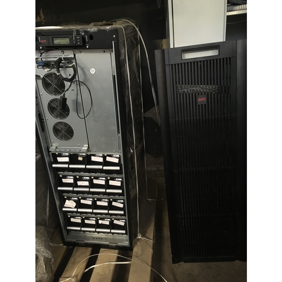 Источник бесперебойного питания APC Smart-UPS VT SUVTPF15KB4H #3