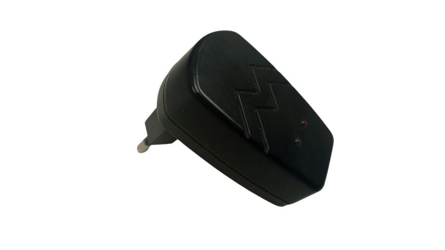 СЗУ для мобильных устройств  AC/DC ADAPTER #1