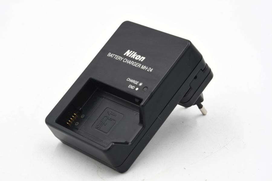 СЗУ для фотоаппарата NIKON MH-24 #1