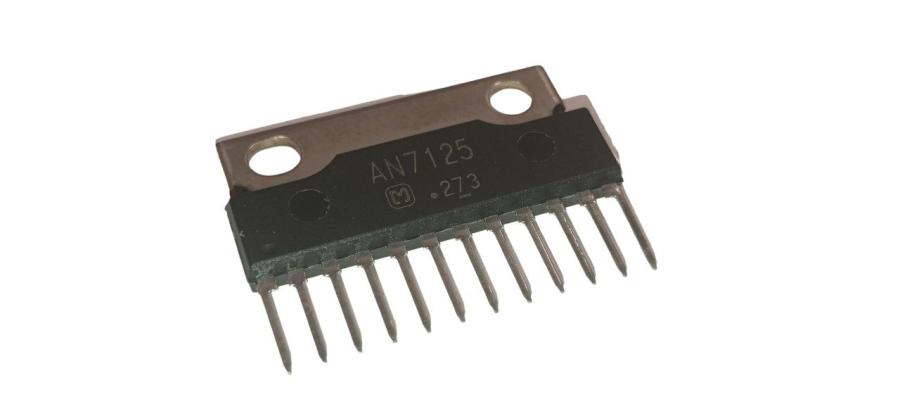 Усилитель  низкой частоты PANASONIC AN7125 #1