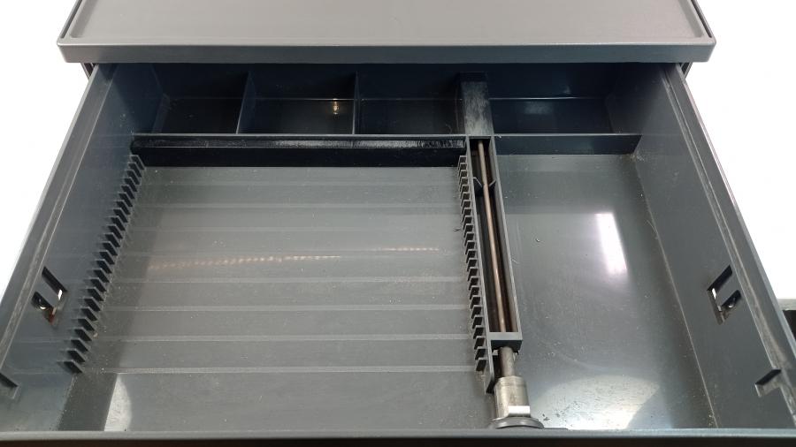 111-212-001 Денежный ящик IBM 20P0270 #8