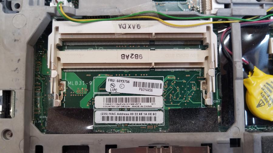 071-009-031 Ноутбук LENOVO ThinkPad T400 #19