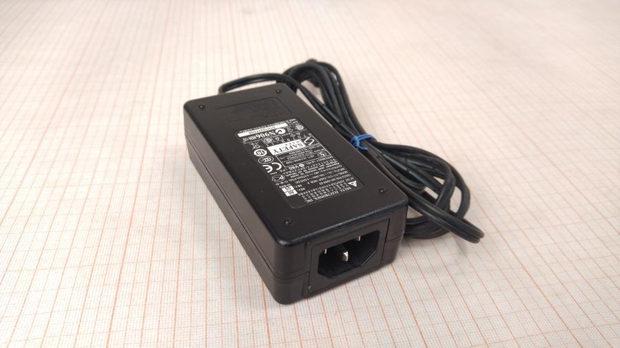 039-091-001 БП для IP телефона DELTA EADP-18CB A #1