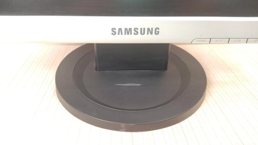 173-016-041 Монитор ЖК SAMSUNG SyncMaster 720N #2