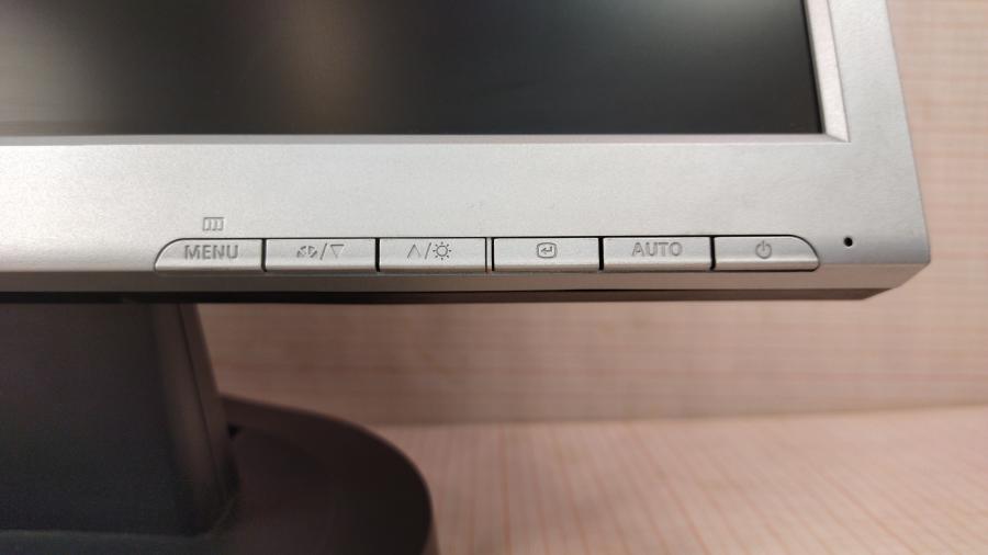 173-016-063 Монитор ЖК SAMSUNG SyncMaster 720N #3