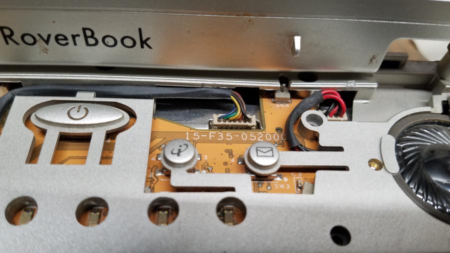 111-233-001 Ноутбук RoverBook Partner E415L #12