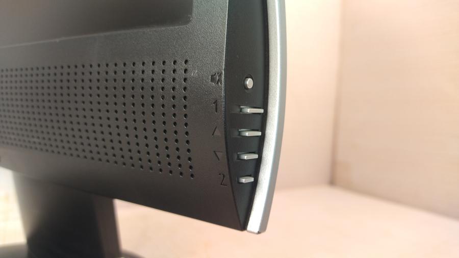 098-008-002 Монитор ЖК VIEWSONIC VG730M #4