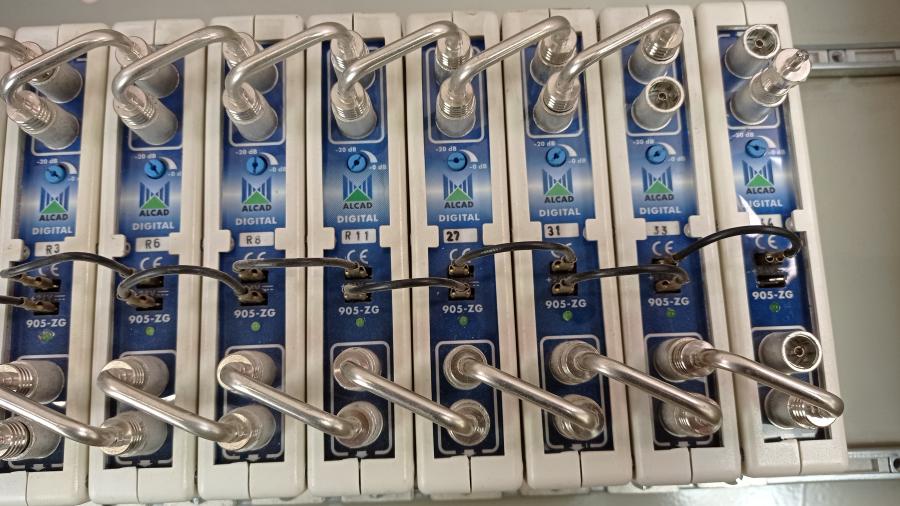 147-070-001 Усилитель TV сигнала ALCAD ZG-905 #24