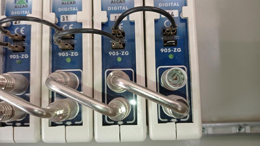 147-070-001 Усилитель TV сигнала ALCAD ZG-905 #25