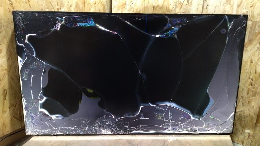 203-002-003 Монитор уличный всепогодный SHARP PN-V601 #2