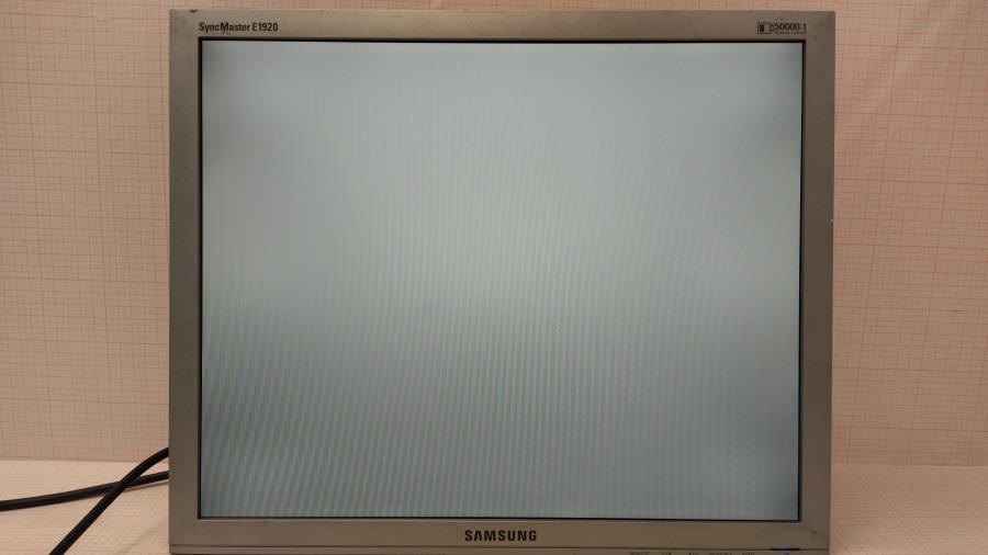 077-188-001 Монитор ЖК SAMSUNG SyncMaster E1920NR #7