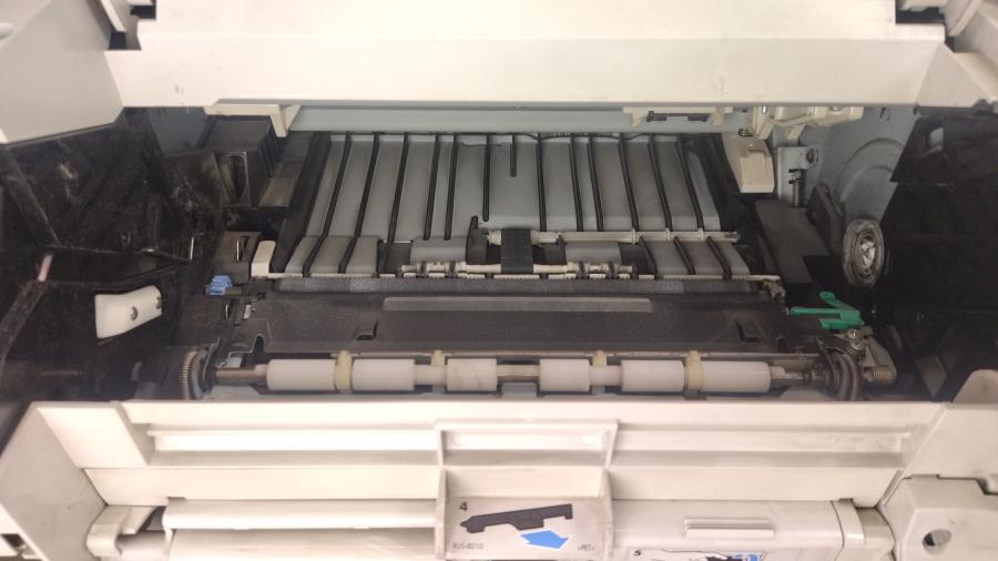 111-244-001 Принтер HP LaserJet 4250n #11