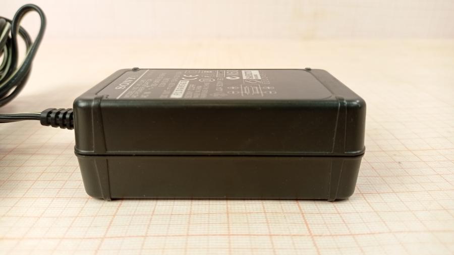 165-582-001 СЗУ для фотоаппарата SONY AC-LM5 #5